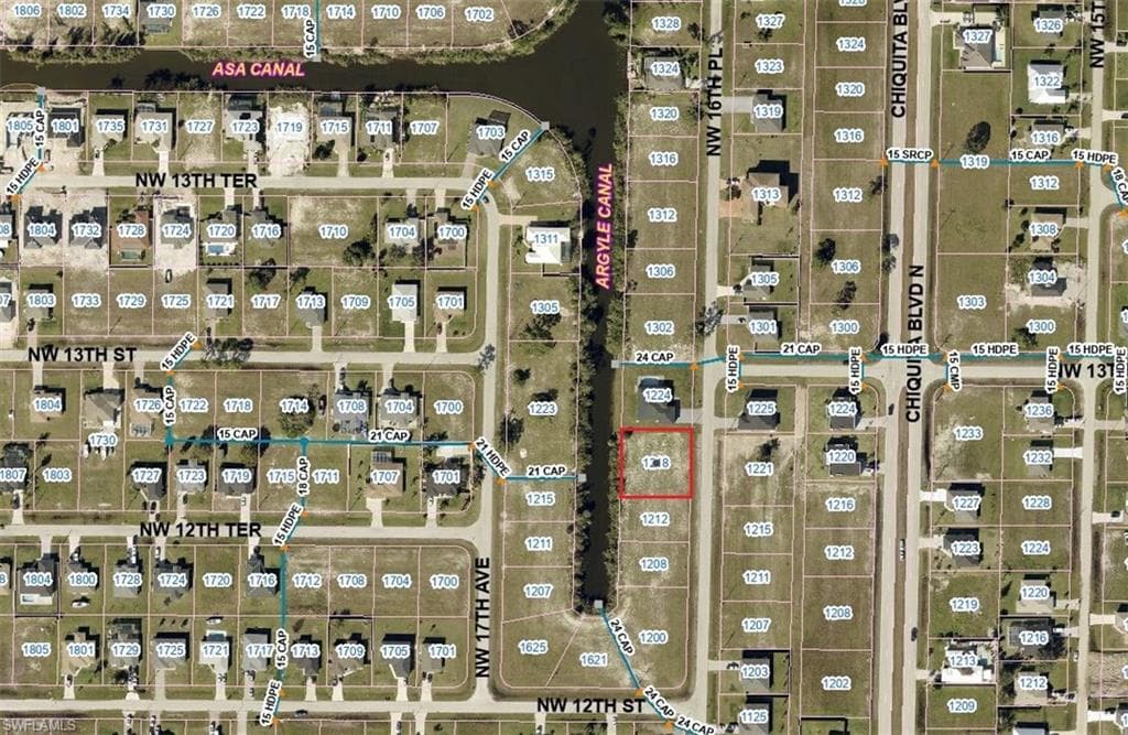 1218 16th Pl, Cape Coral, FL 33993-1