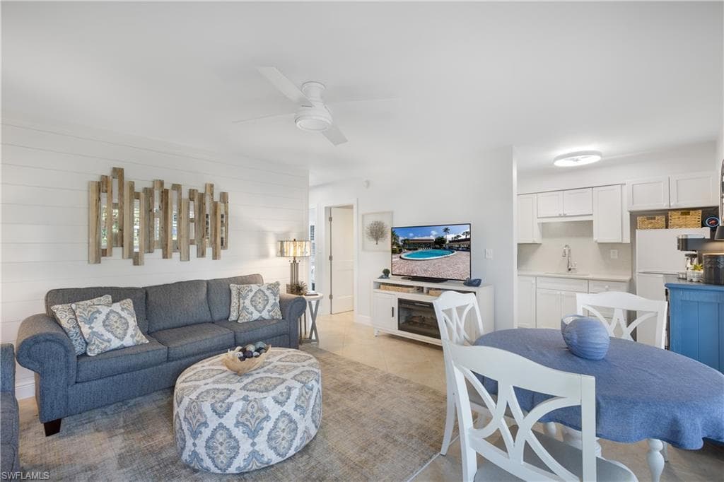 235 Seaview Ct B1, Marco Island, FL 34145-3