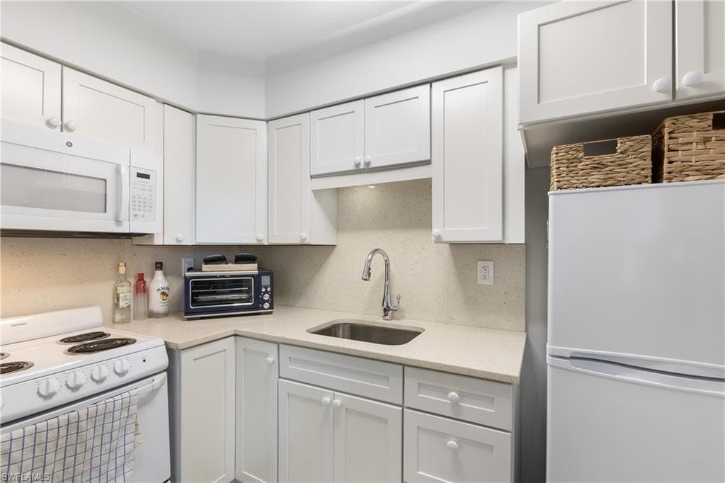 235 Seaview Ct B1, Marco Island, FL 34145-6