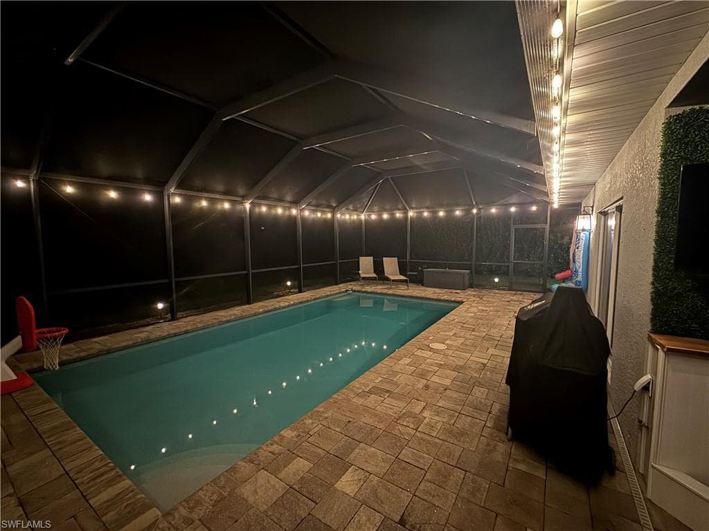 2131 22nd Ave NE, Naples, FL 34120-9