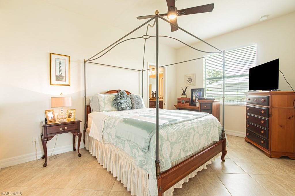 27151 Mora Rd, Bonita Springs, FL 34135-37