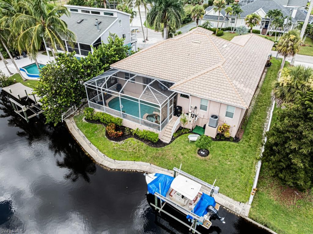 27151 Mora Rd, Bonita Springs, FL 34135-3