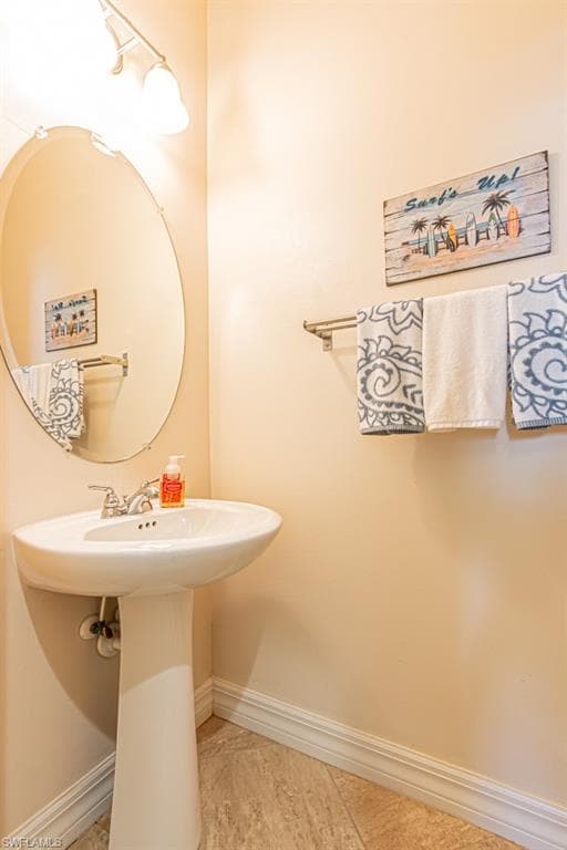 27151 Mora Rd, Bonita Springs, FL 34135-43