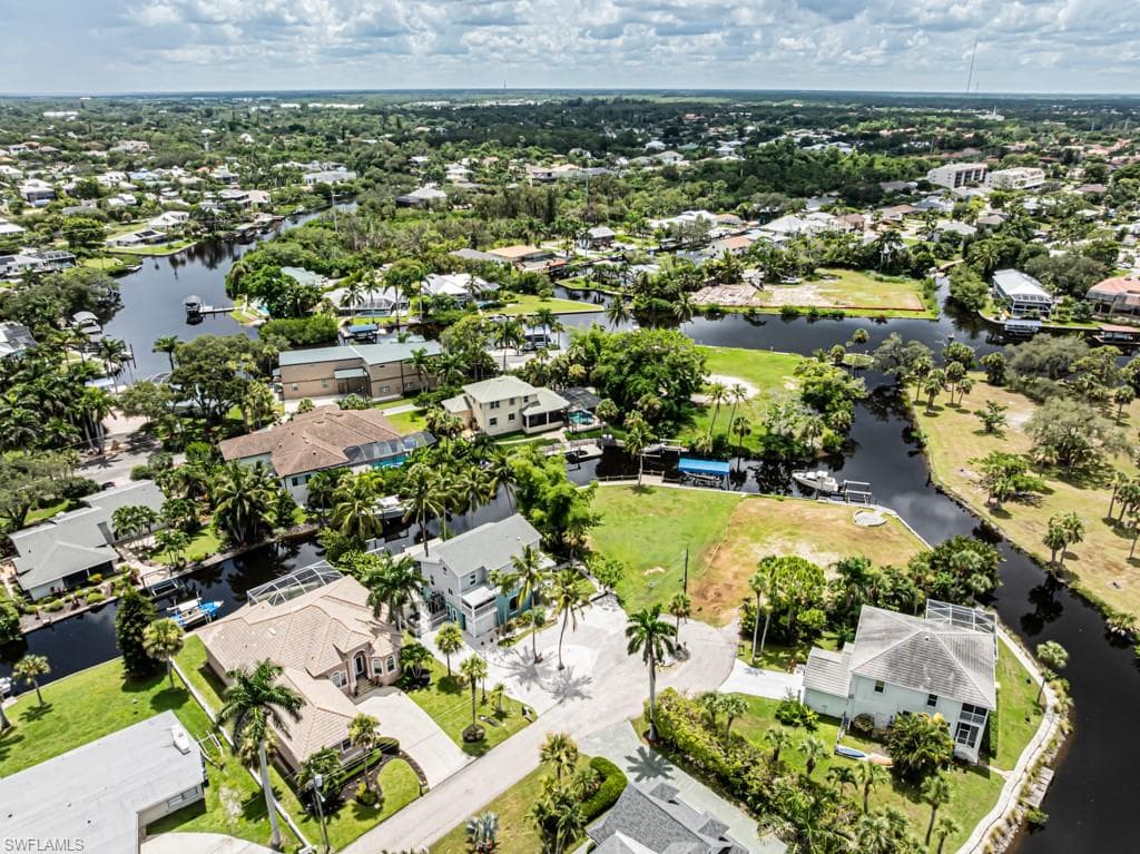 27151 Mora Rd, Bonita Springs, FL 34135-47
