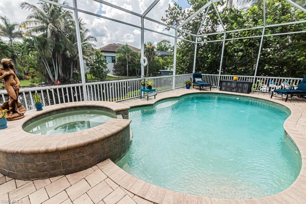 27151 Mora Rd, Bonita Springs, FL 34135-5