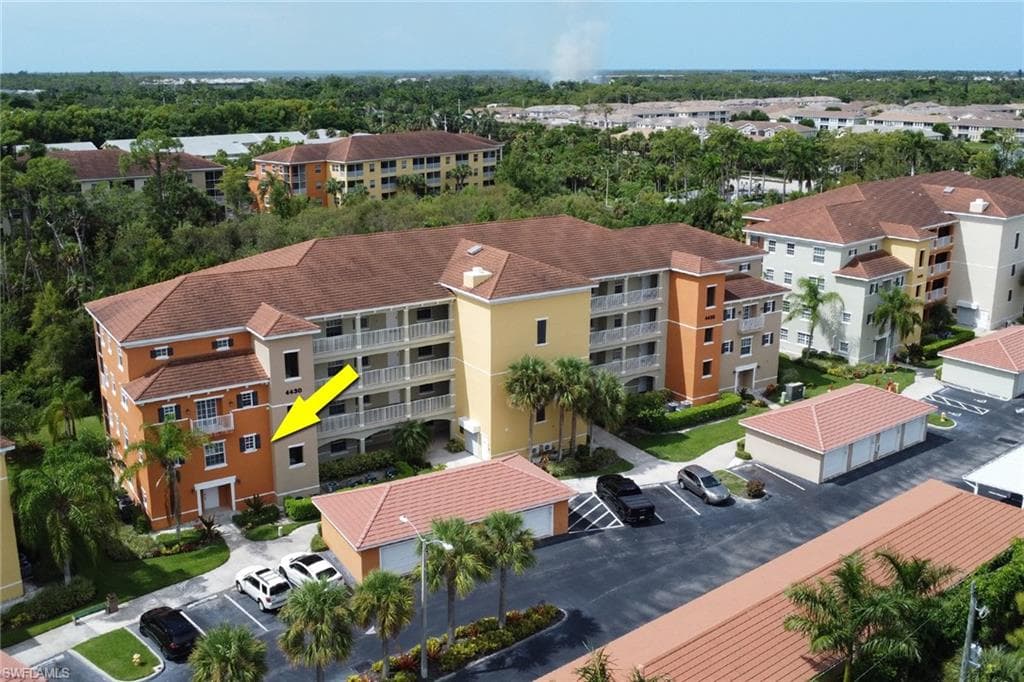 4430 Botanical Place Cir 101, Naples, FL 34112-19