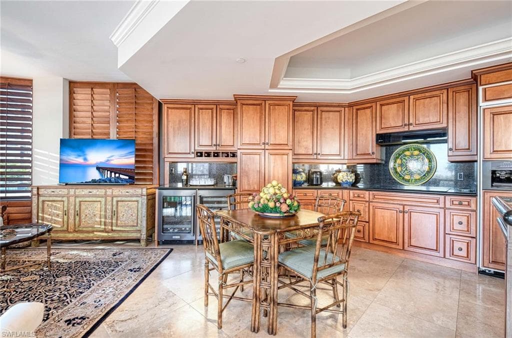 4951 Gulf Shore Blvd N 104, Naples, FL 34103-16