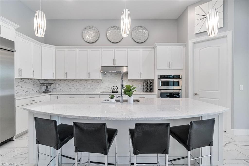 12259 Sussex St, Fort Myers, FL 33913-3