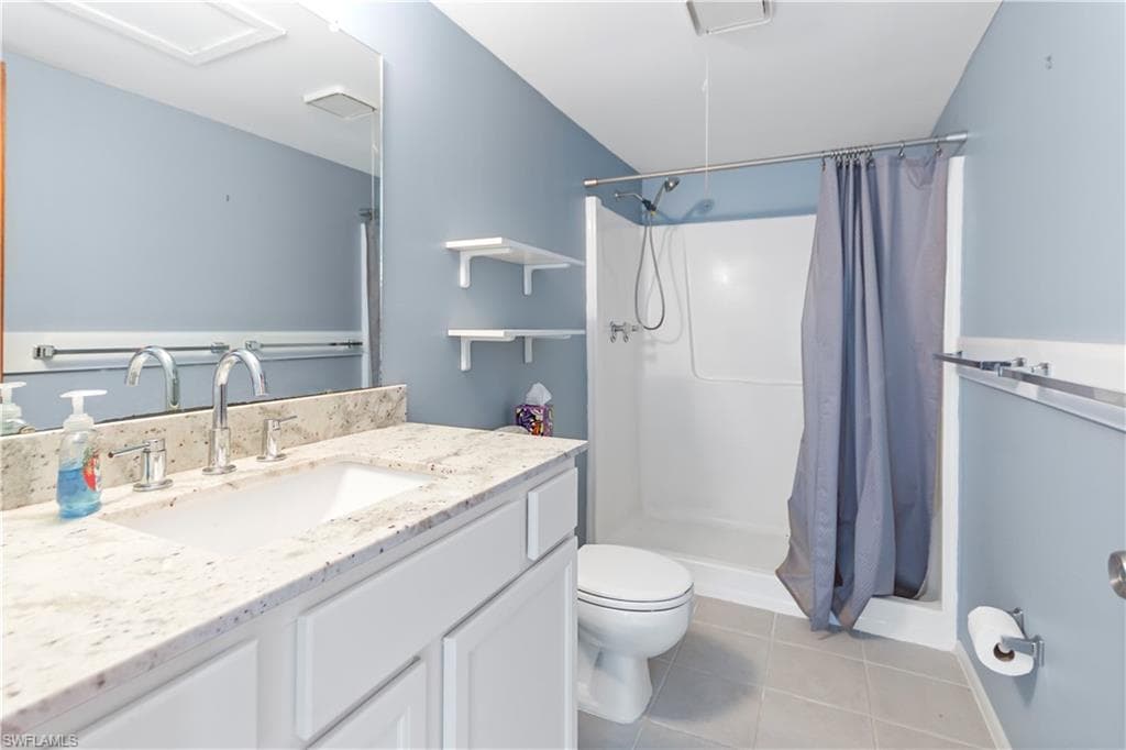 8137 Gull Ln, Fort Myers, FL 33967-19