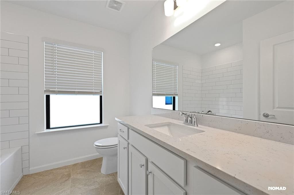 27851 Solis Grande Dr, Bonita Springs, FL 34135-17