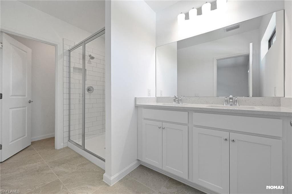 27851 Solis Grande Dr, Bonita Springs, FL 34135-6