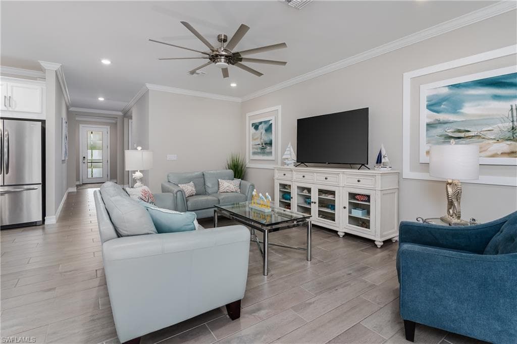 14486 Stern Way, Naples, FL 34114-11