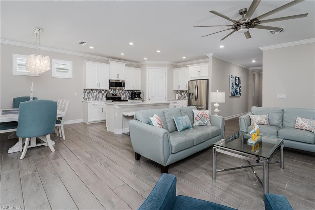 14486 Stern Way, Naples, FL 34114-12