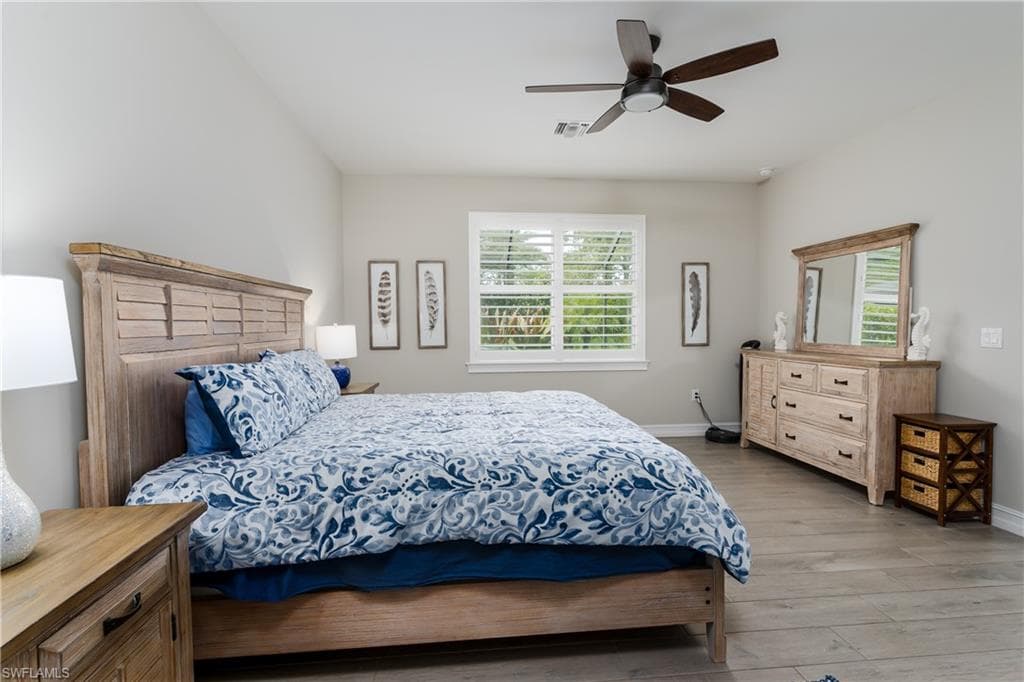 14486 Stern Way, Naples, FL 34114-14