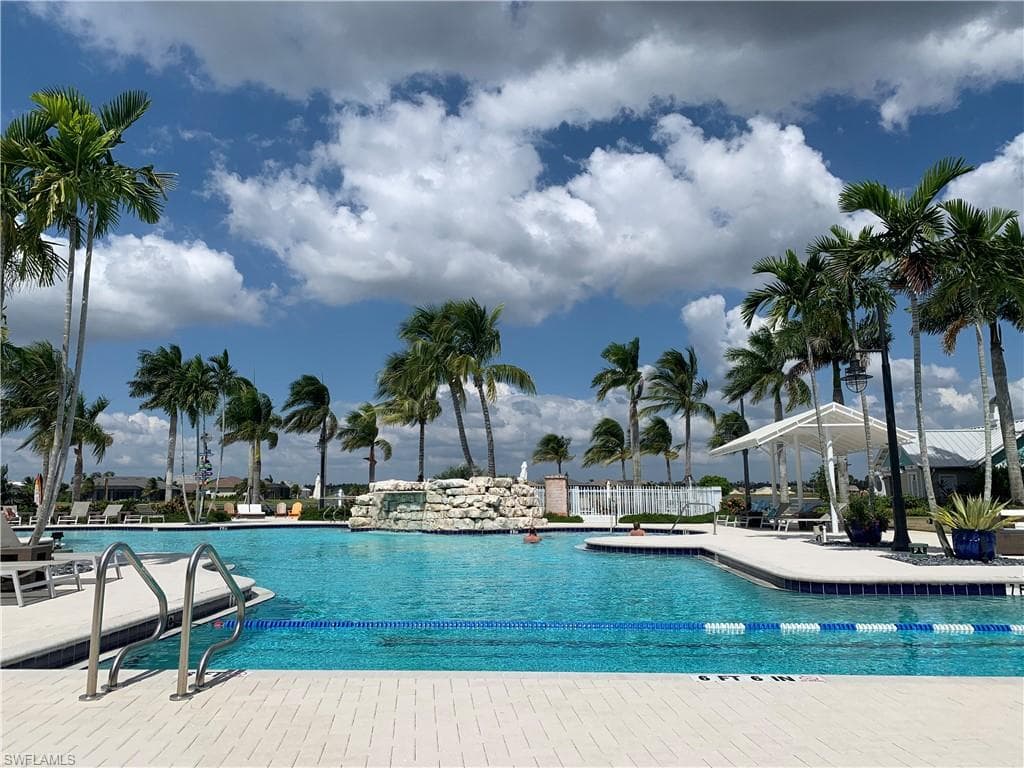 14486 Stern Way, Naples, FL 34114-32