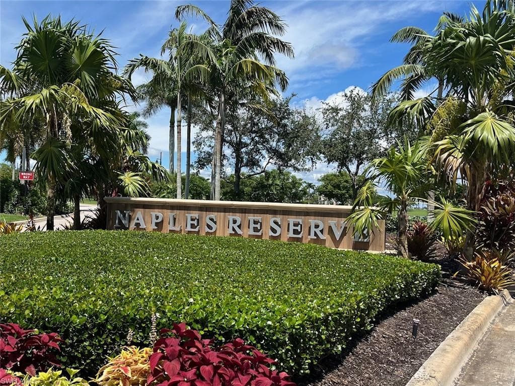 14486 Stern Way, Naples, FL 34114-48