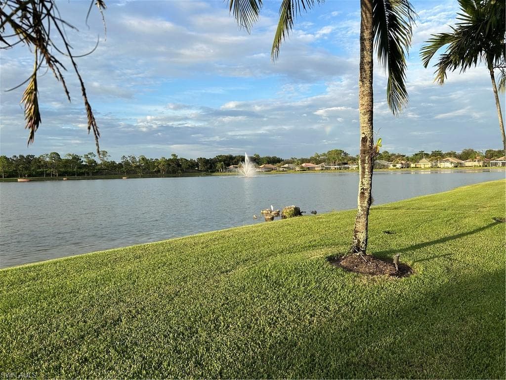 3893 Jasmine Lake Cir, Naples, FL 34119-32