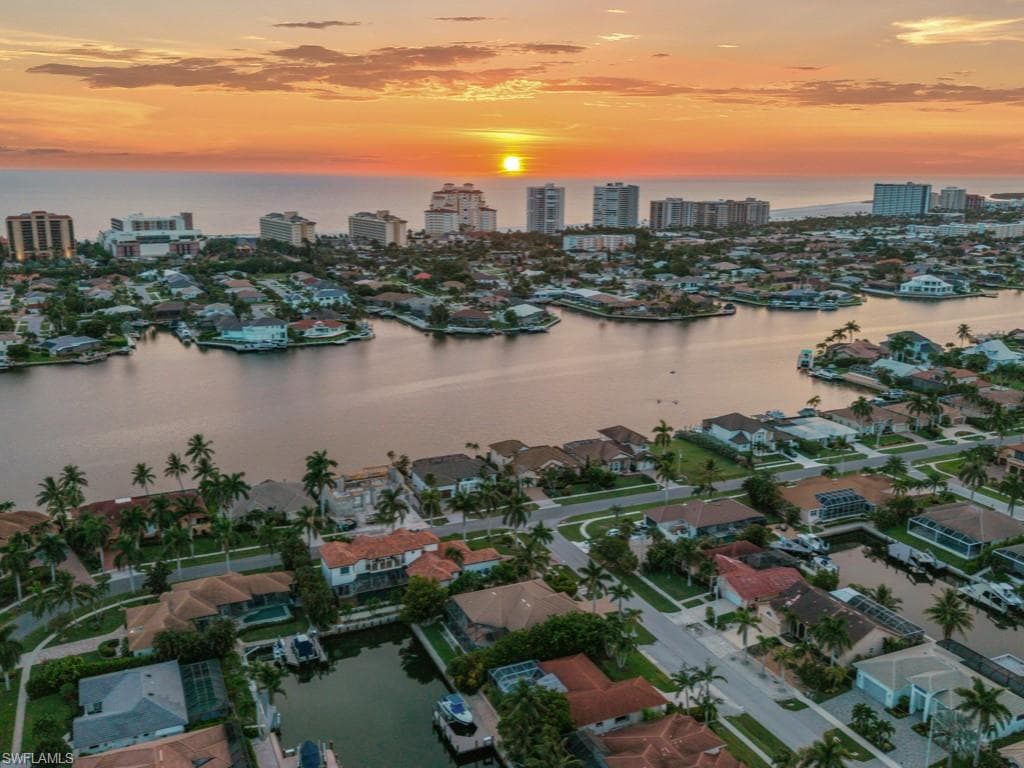 1107 Breakwater Ct, Marco Island, FL 34145-11