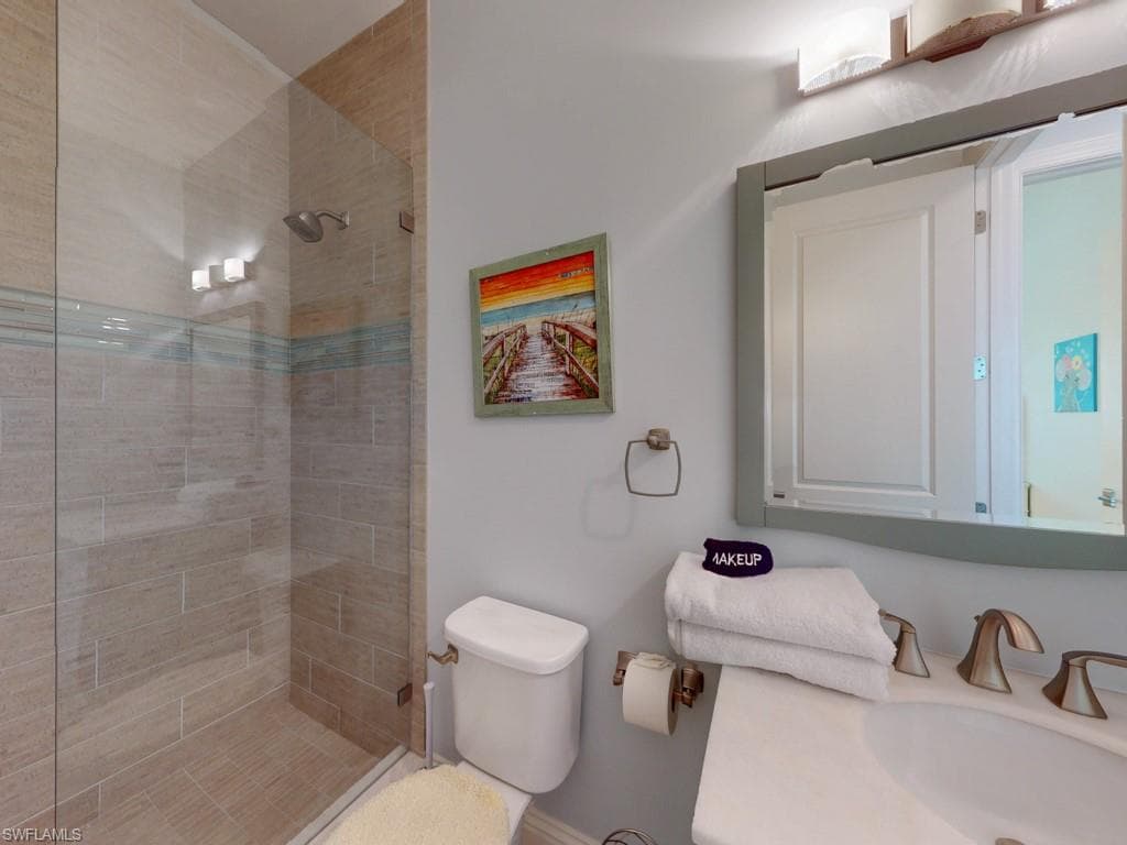 1107 Breakwater Ct, Marco Island, FL 34145-34