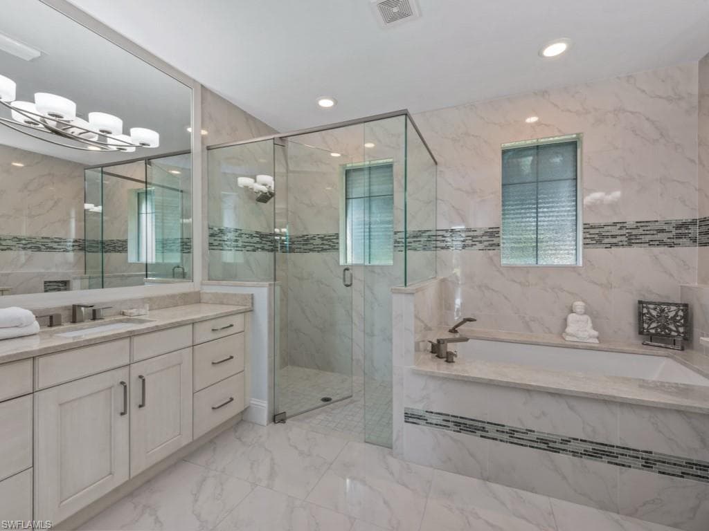 1107 Breakwater Ct, Marco Island, FL 34145-37