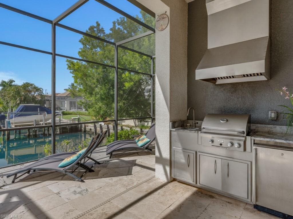 1107 Breakwater Ct, Marco Island, FL 34145-46