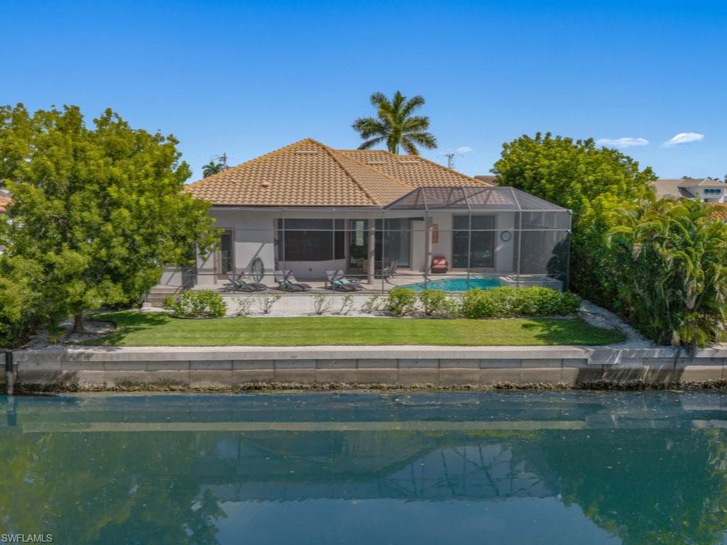 1107 Breakwater Ct, Marco Island, FL 34145-4