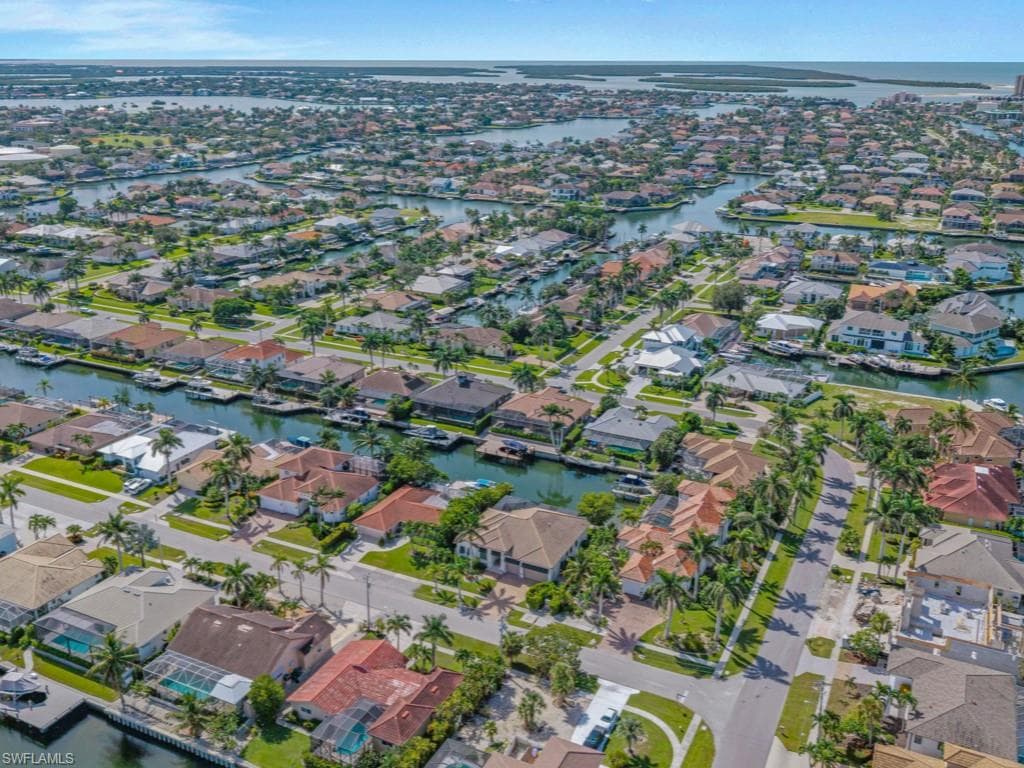 1107 Breakwater Ct, Marco Island, FL 34145-51