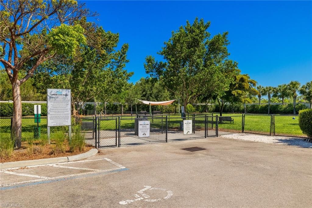 5078 Andros Dr, Naples, FL 34113-42