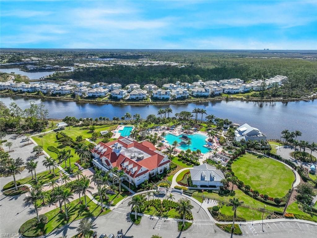 8825 Yucatan Ct, Naples, FL 34112-39