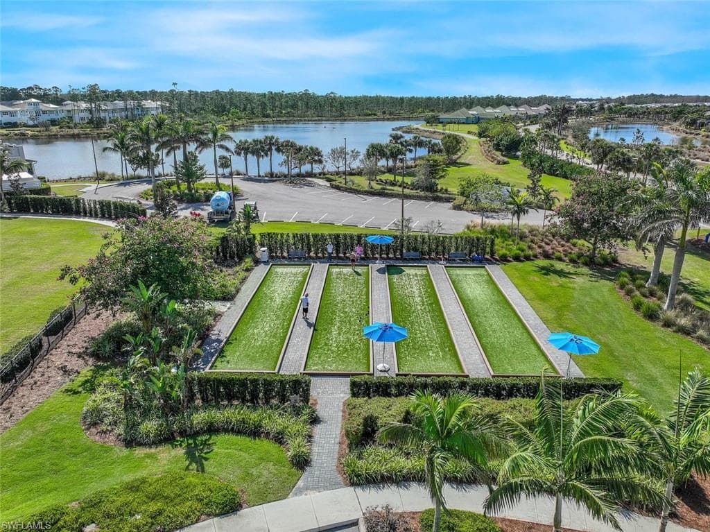 8825 Yucatan Ct, Naples, FL 34112-45