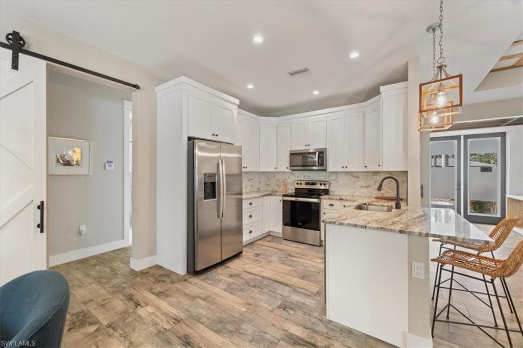 3554 Mccomb Ln, Bonita Springs, FL 34134-9