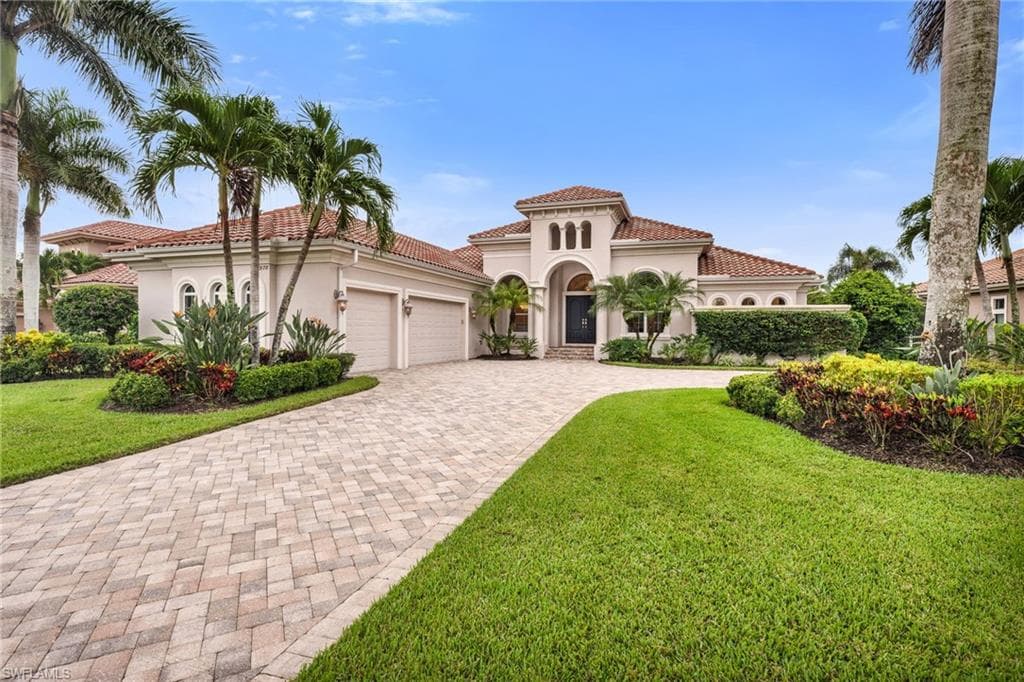 11978 Maidstone Ct, Naples, FL 34120-3