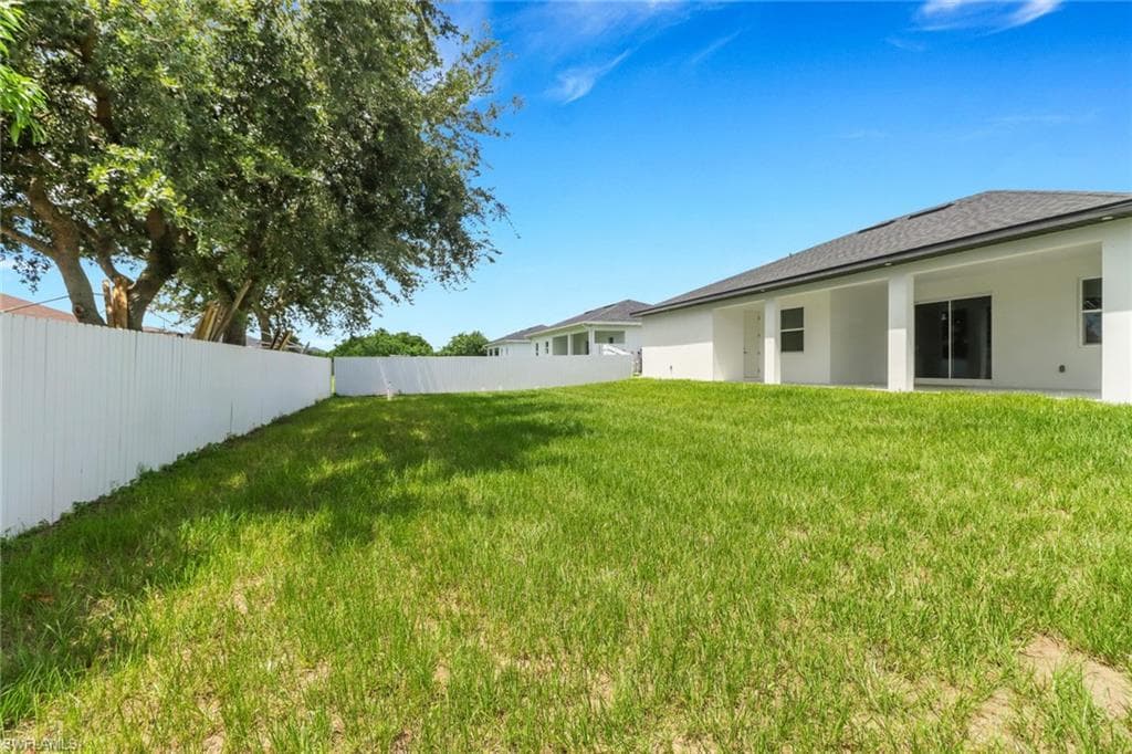 3803 1st St SW, Lehigh Acres, FL 33976-26