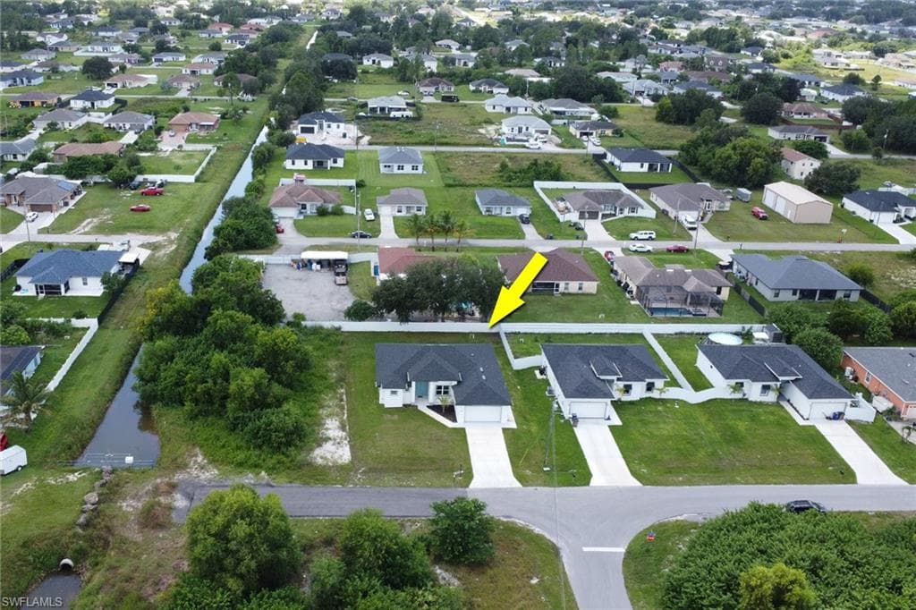 3803 1st St SW, Lehigh Acres, FL 33976-31