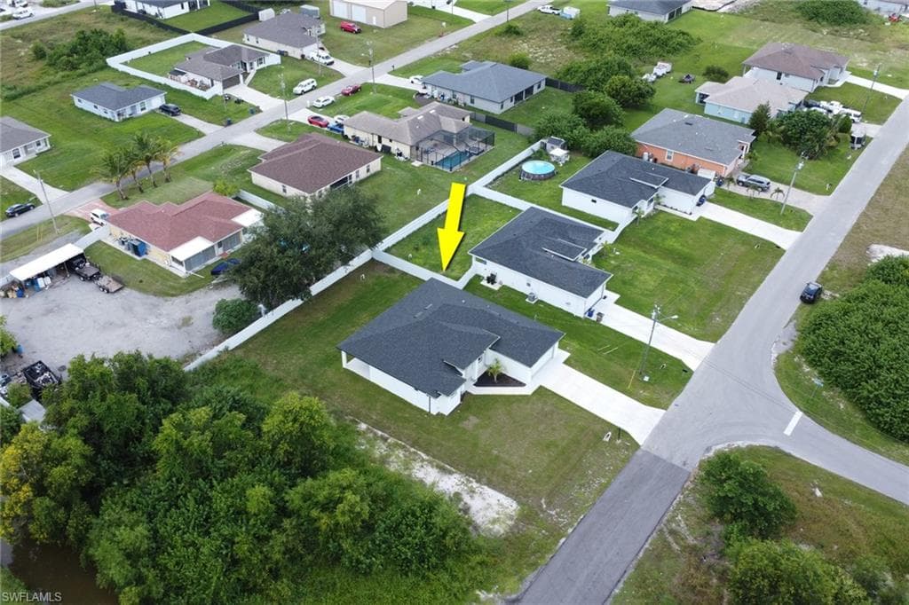 3803 1st St SW, Lehigh Acres, FL 33976-35