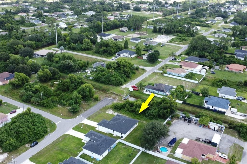 3803 1st St SW, Lehigh Acres, FL 33976-41