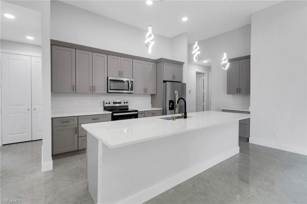 3803 1st St SW, Lehigh Acres, FL 33976-6