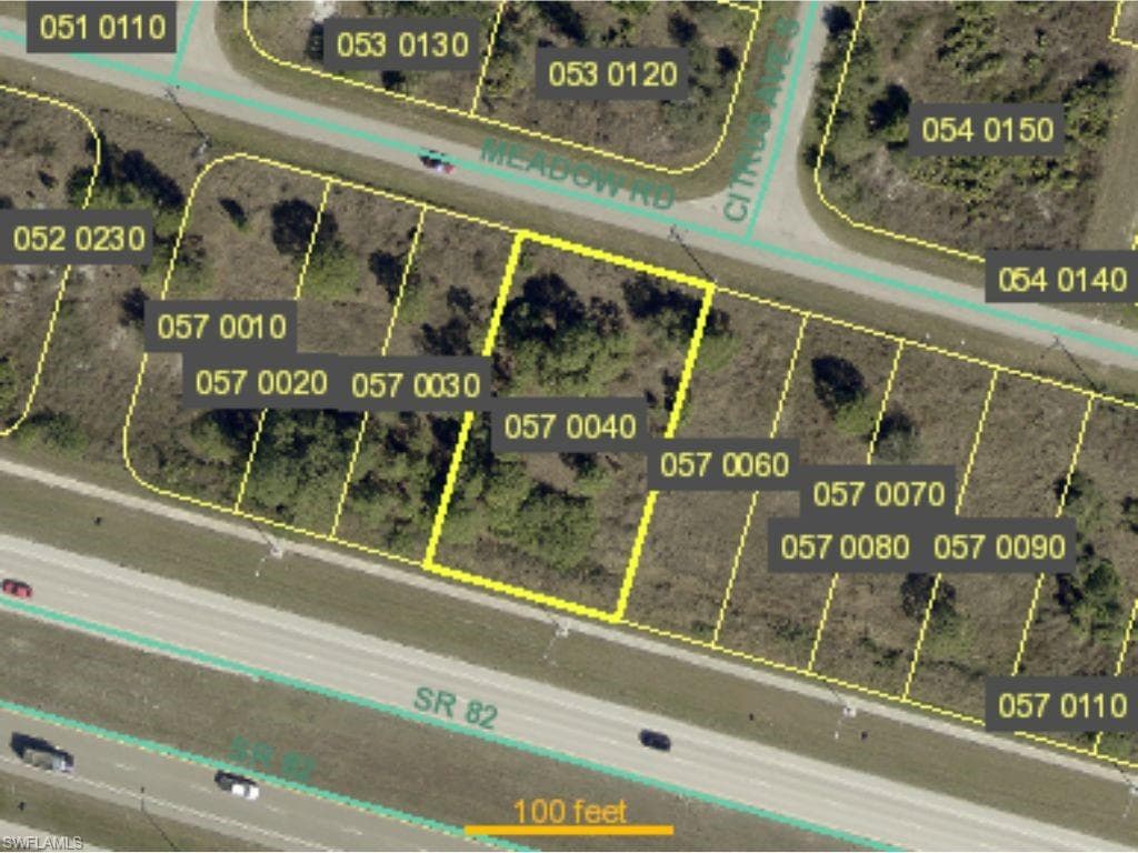 2906 Meadow Rd, Lehigh Acres, FL 33974-1
