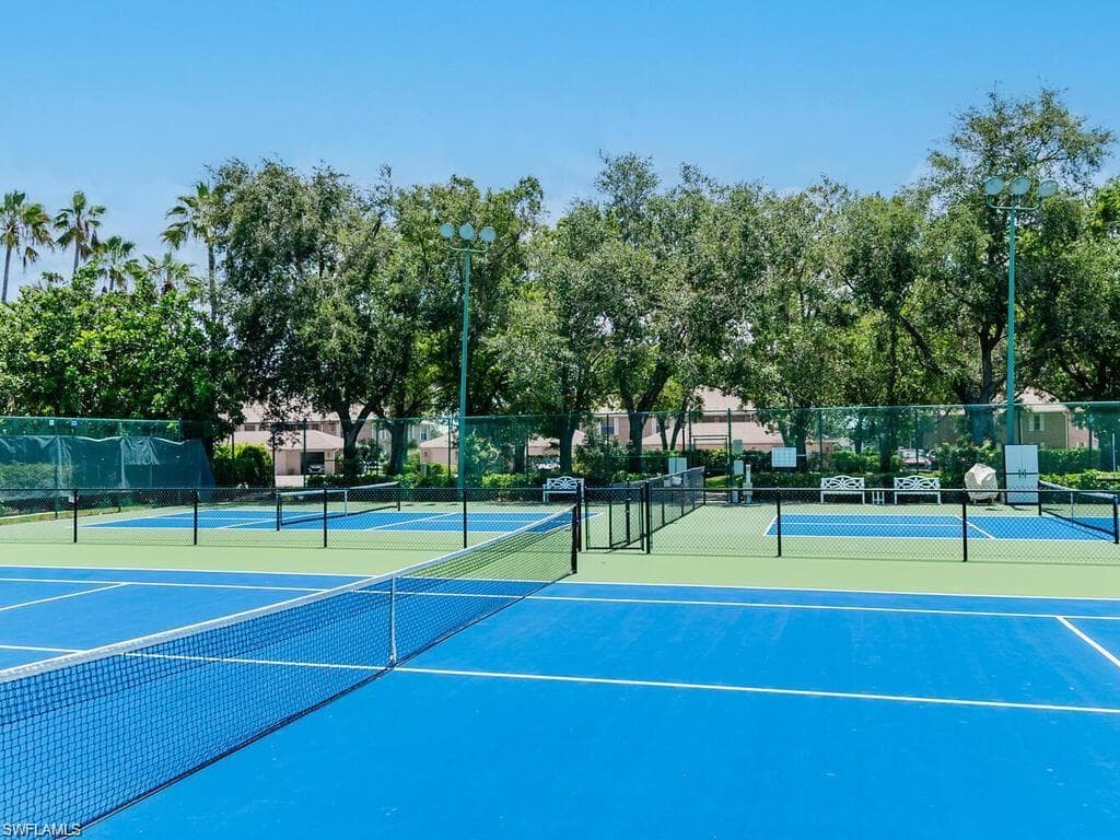 7049 Lone Oak Blvd, Naples, FL 34109-7