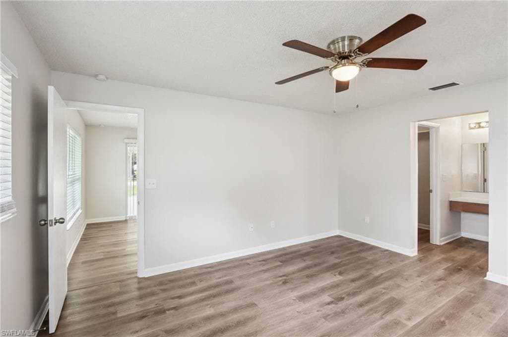 713 35th St, Cape Coral, FL 33904-17