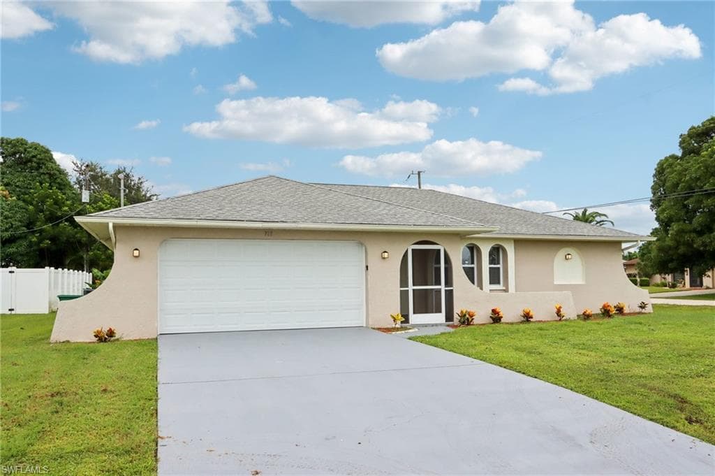713 35th St, Cape Coral, FL 33904-3