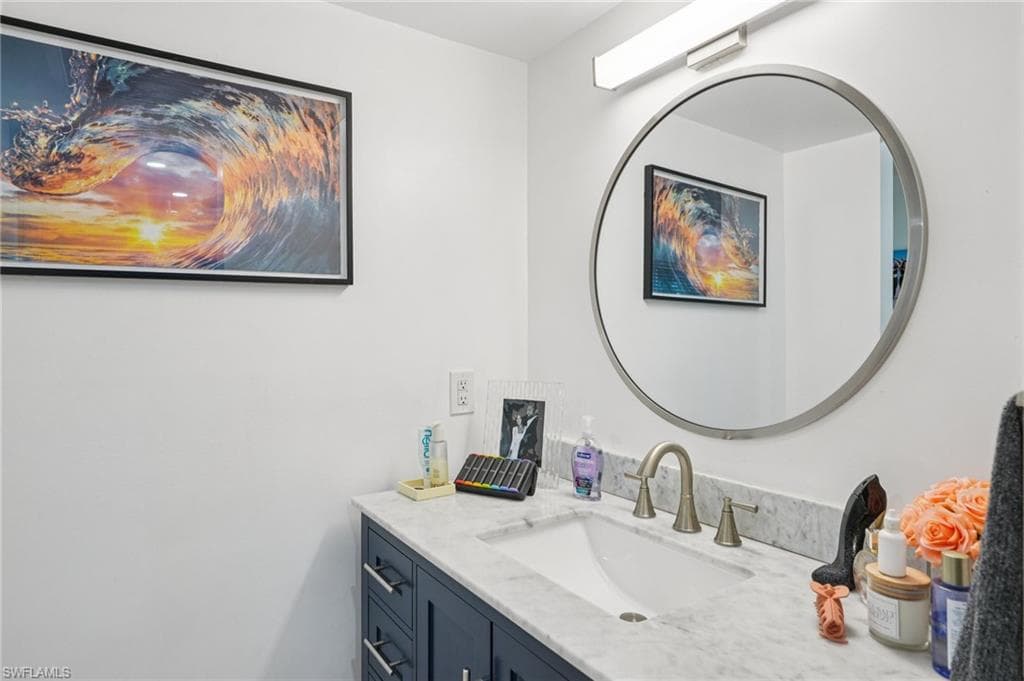 15 Bob O Link Ct 15a, Naples, FL 34105-17