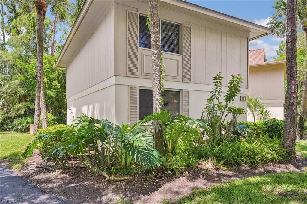 15 Bob O Link Ct 15a, Naples, FL 34105-3