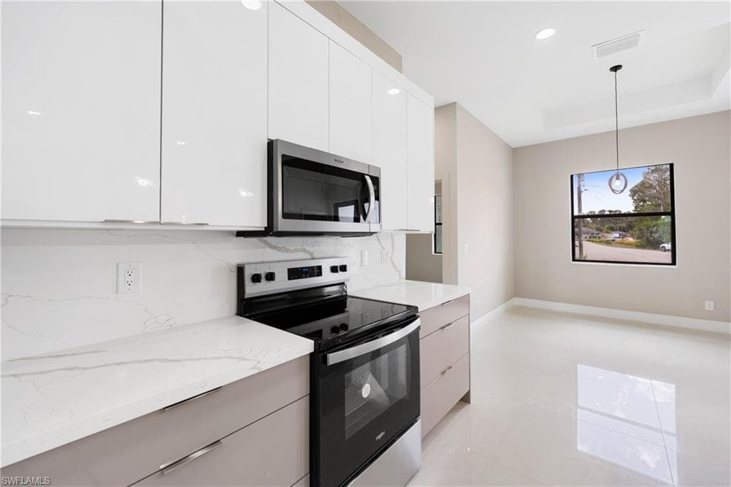 630 Loleta Ct, Lehigh Acres, FL 33972-17