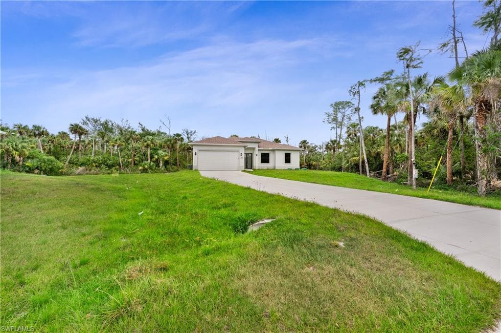 630 Loleta Ct, Lehigh Acres, FL 33972-26