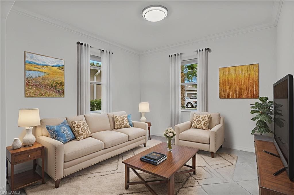 2118 Hamlin St, Naples, FL 34120-8