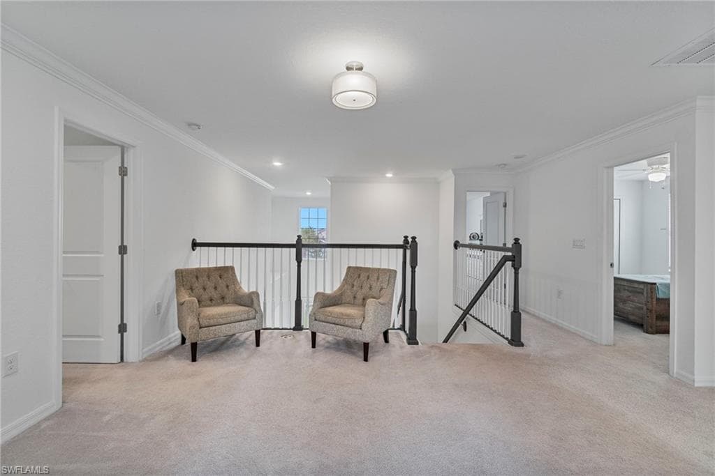 2118 Hamlin St, Naples, FL 34120-10