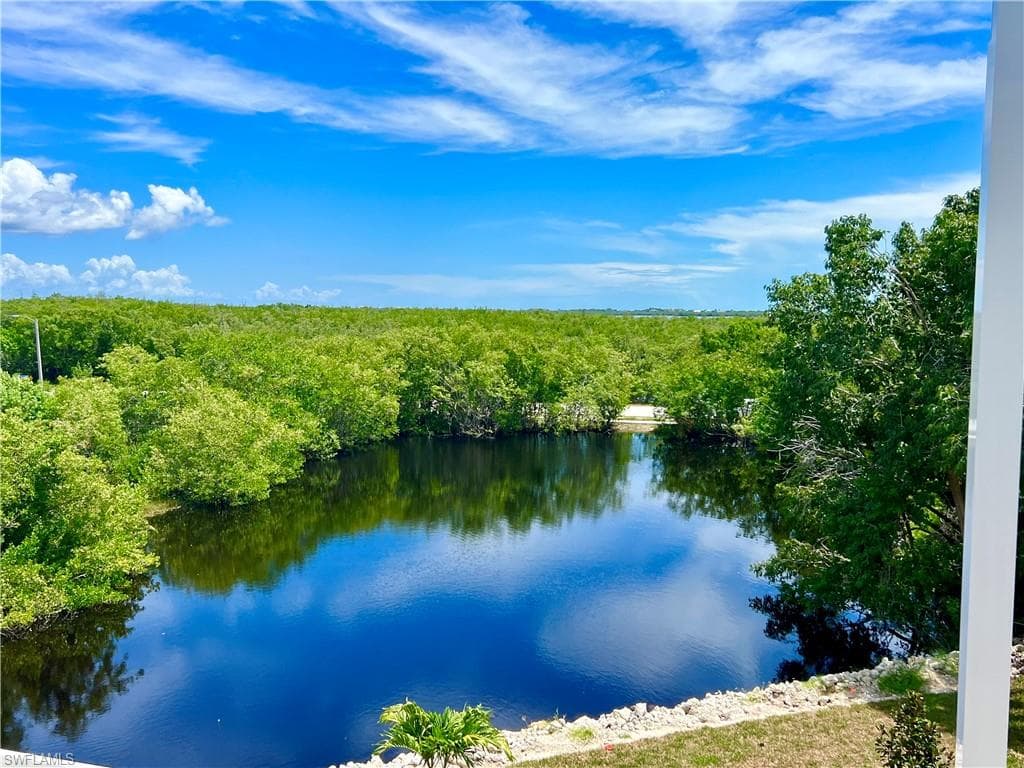 1861 Dogwood Dr, Marco Island, FL 34145-3