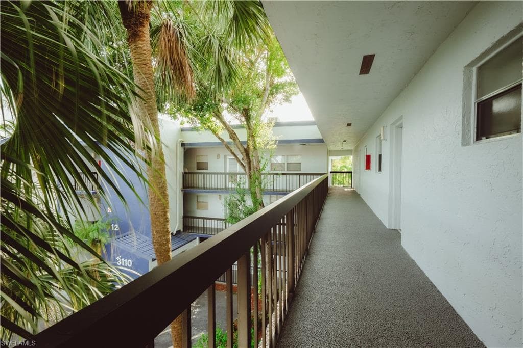3110 Holiday Springs Blvd 310, Margate, FL 33063-22