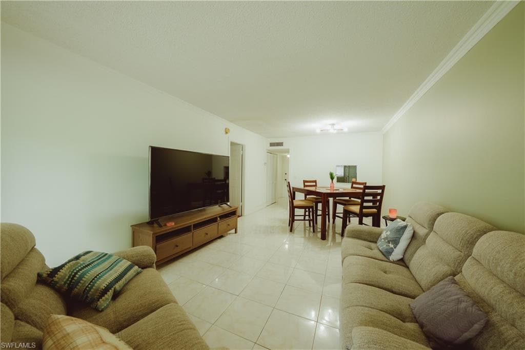 3110 Holiday Springs Blvd 310, Margate, FL 33063-3